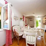 Blissful Bay - One Bedroom With Terrace 公寓 *