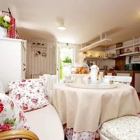 Blissful Bay - One Bedroom With Terrace Apartment Vrboska