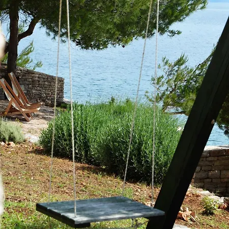 Blissful Bay - One Bedroom With Terrace Vrboska