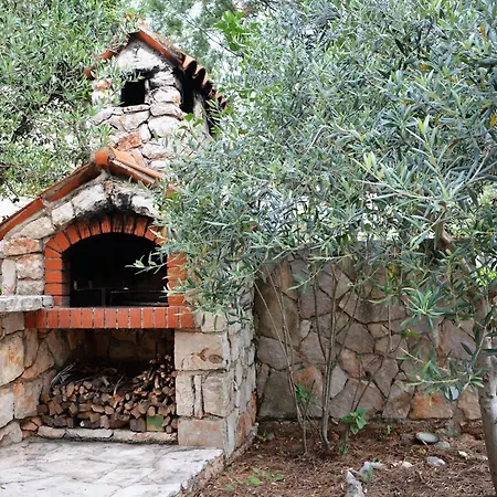 Blissful Bay - One Bedroom With Terrace Vrboska